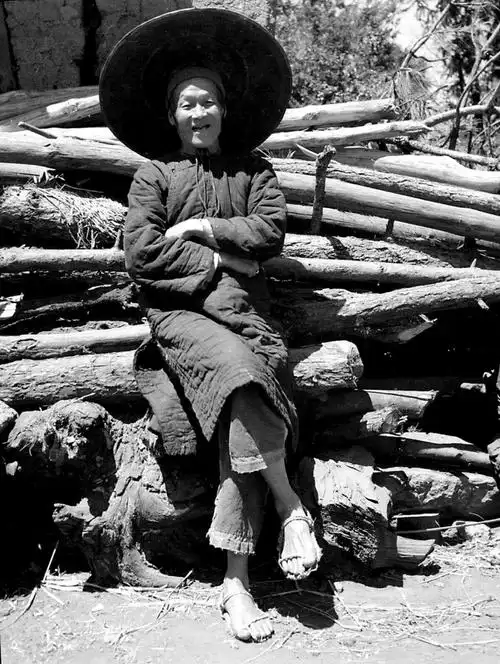 云南老照片(黑白)一