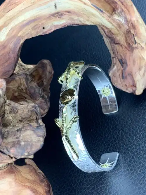 高桥吾郎金爪点金手镯