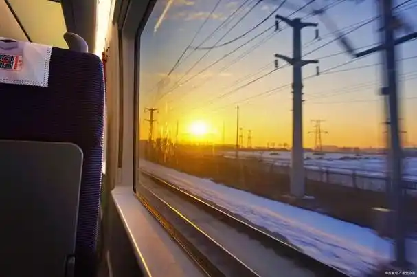 高铁f是靠窗还是过道