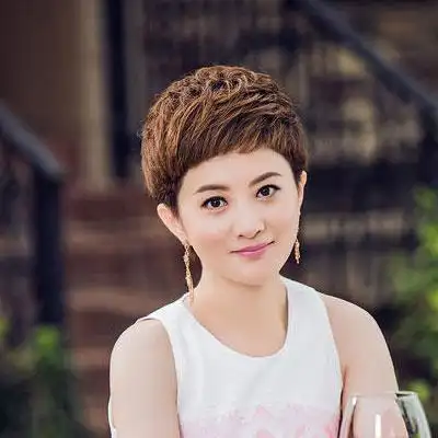 金铭个人资料 - 金铭老公/身高/体重/年龄 - 星爪时尚网