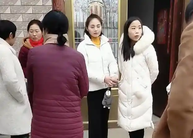 23岁农村女孩一天20多场相亲网友找到农村彩礼高的原因了