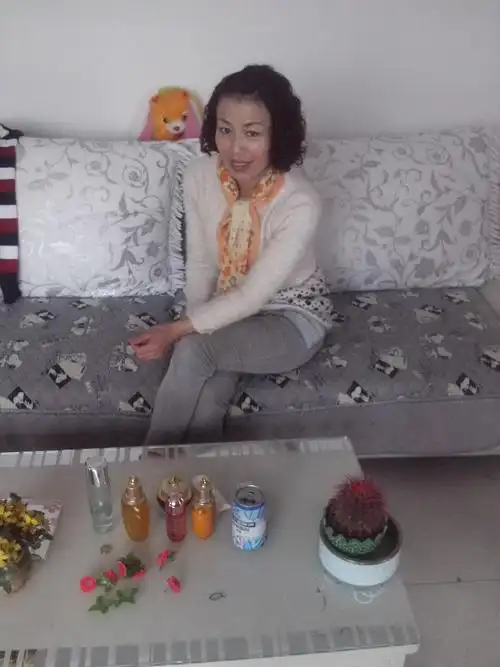 42岁离异女征婚照片(id:79312469)_黑龙江哈尔滨征婚交友_珍爱网