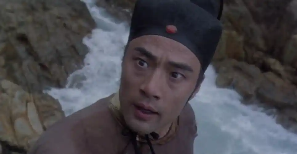 60岁于荣光近照老婆颜值高像20岁少女儿子长相一言难尽