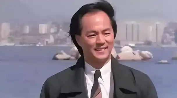 十大美男子狄龙(人老色衰的香江第一美男)(35)