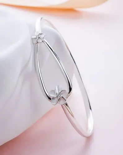 银时代 花与爱丽丝.银花朵搭扣手镯古典清新