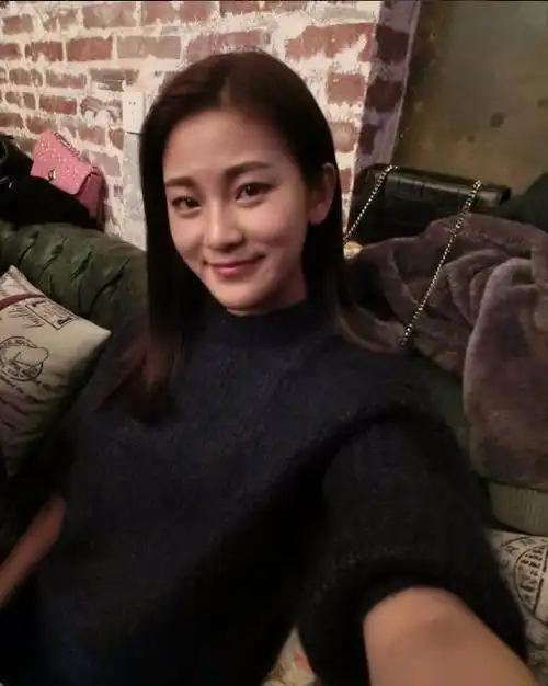 30岁未婚女征婚照片(id:91285661)_北京征婚交友_珍爱网