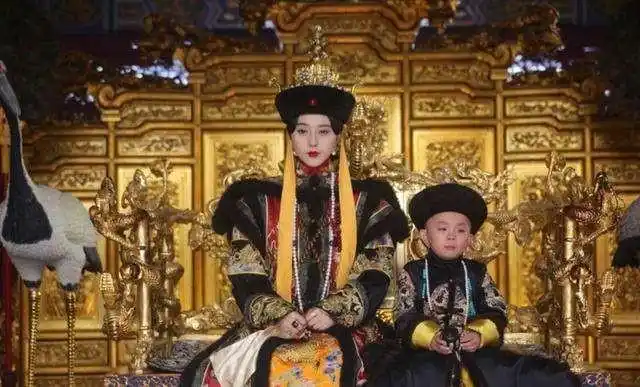 溥仪童年在养心殿玩耍无意发现一道密旨谁知揭开一桩百年疑案