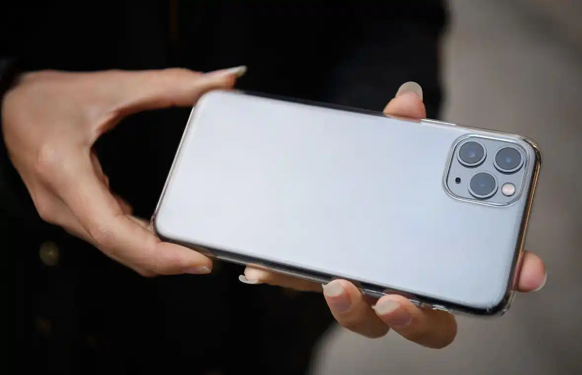 最高降2000元,6.5英寸大屏iphone,放血太猛!