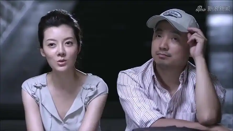 大男当婚,曹小强与徐若云吃饭,说了一番话,徐若云对他刮目相看