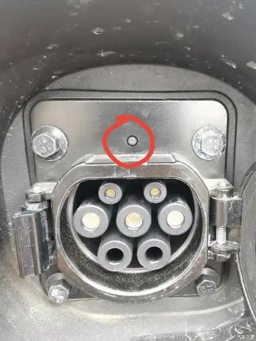 比亚迪e2充电口