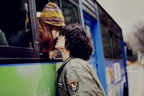 把握幸福情侣图片一瞬间的感觉