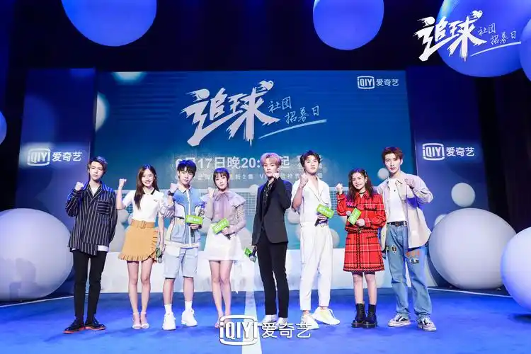 耿直率真系女友姚娜娜  即将上线撒狗粮定档预告中,姚娜娜(洪潇饰)是