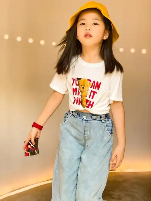 7岁女孩满眼的大长腿女孩穿搭