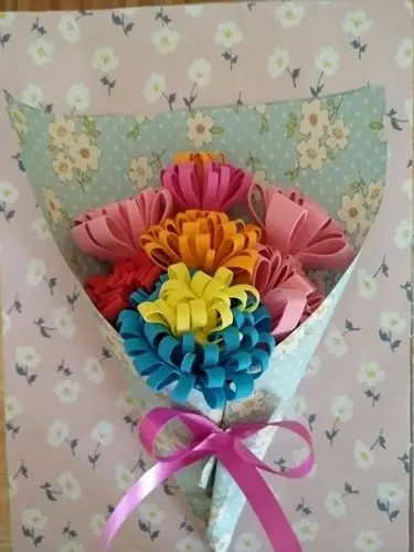 太磷幼儿园大班《母亲节》创意手工—妈妈我爱你