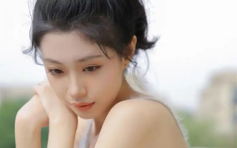 网红白嫩性感美女桌面壁纸