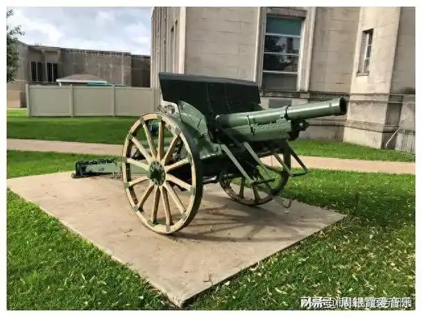 低配变高配的师团火炮二战日本九一式105毫米榴弹炮