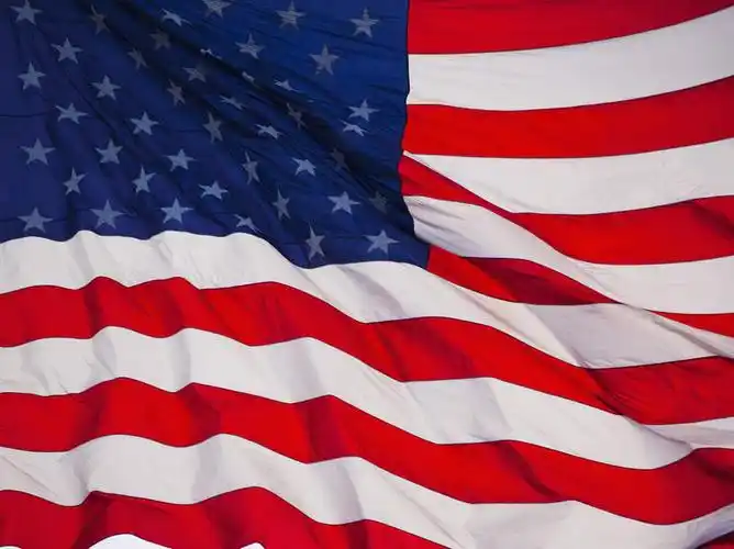 白天,正面,静物,旗帜,国旗,一面,条纹,飘扬,星星,星条旗,红色,蓝色