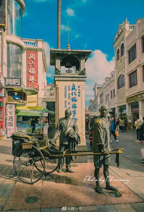 每一座城市都应该有一条符合这座城市的特色步行街,在中山,它便是孙文