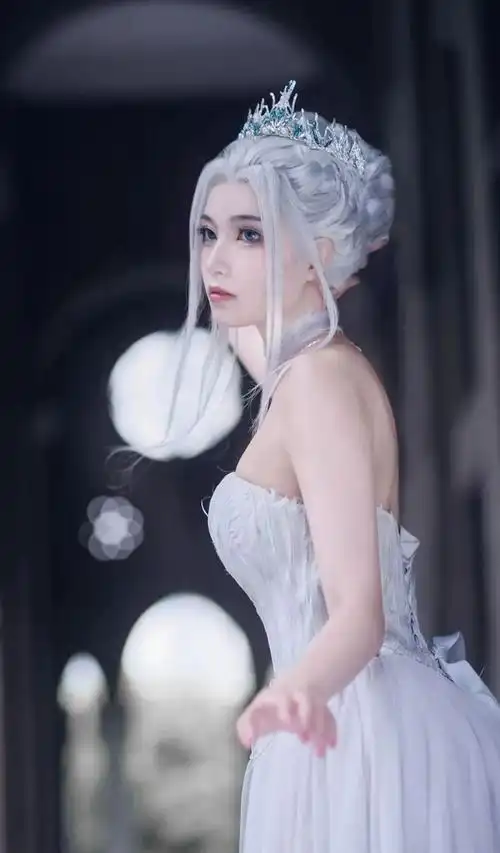 cos鬼刀海琴烟冰公主