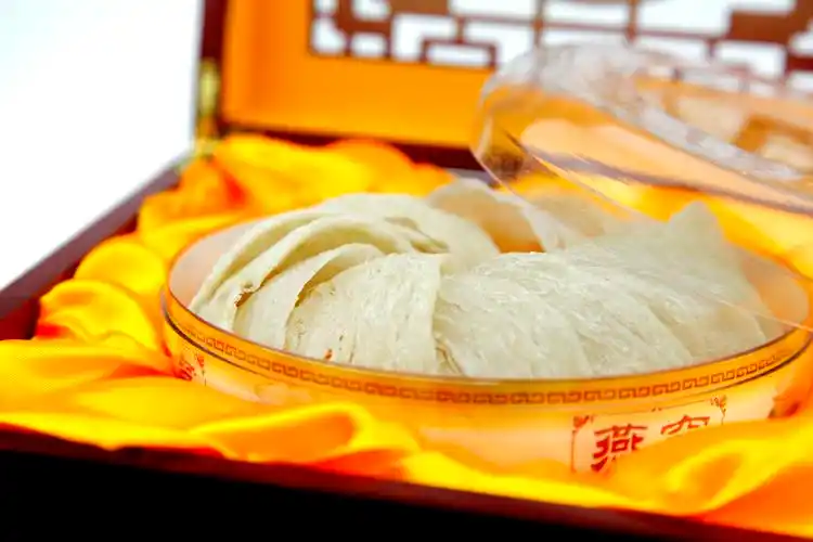 顶级天然燕窝 滋补100克