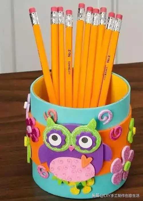 薯片罐子变废为宝手工(废弃的薯片筒怎么利用)