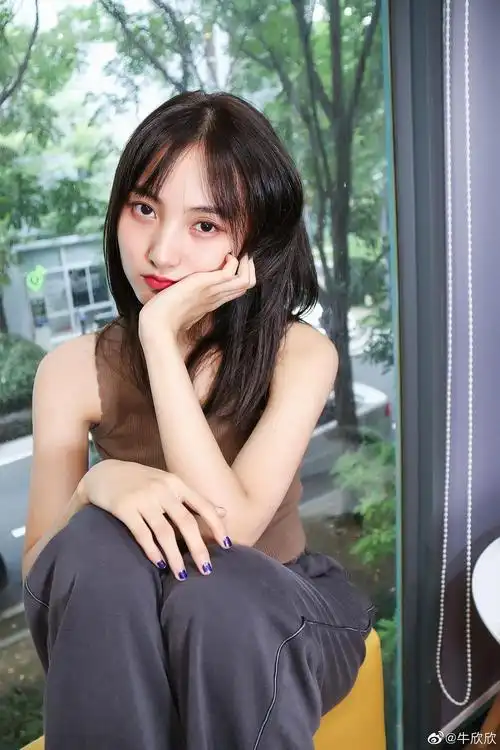 偶然看到牛欣欣,有没有女团感