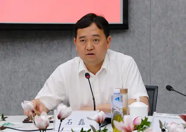 长丰县政府副县长石磊讲话经过大家的共同努力下,合肥市企业(企业家)