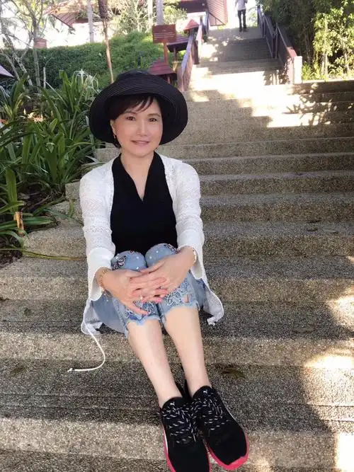 沈春华「弃800万年薪卸下主播」婚姻生活首度曝光!