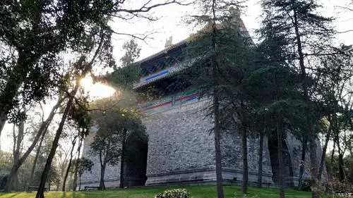 荐岁月如歌神道如画——在明孝陵的历史长廊里慢走慢读