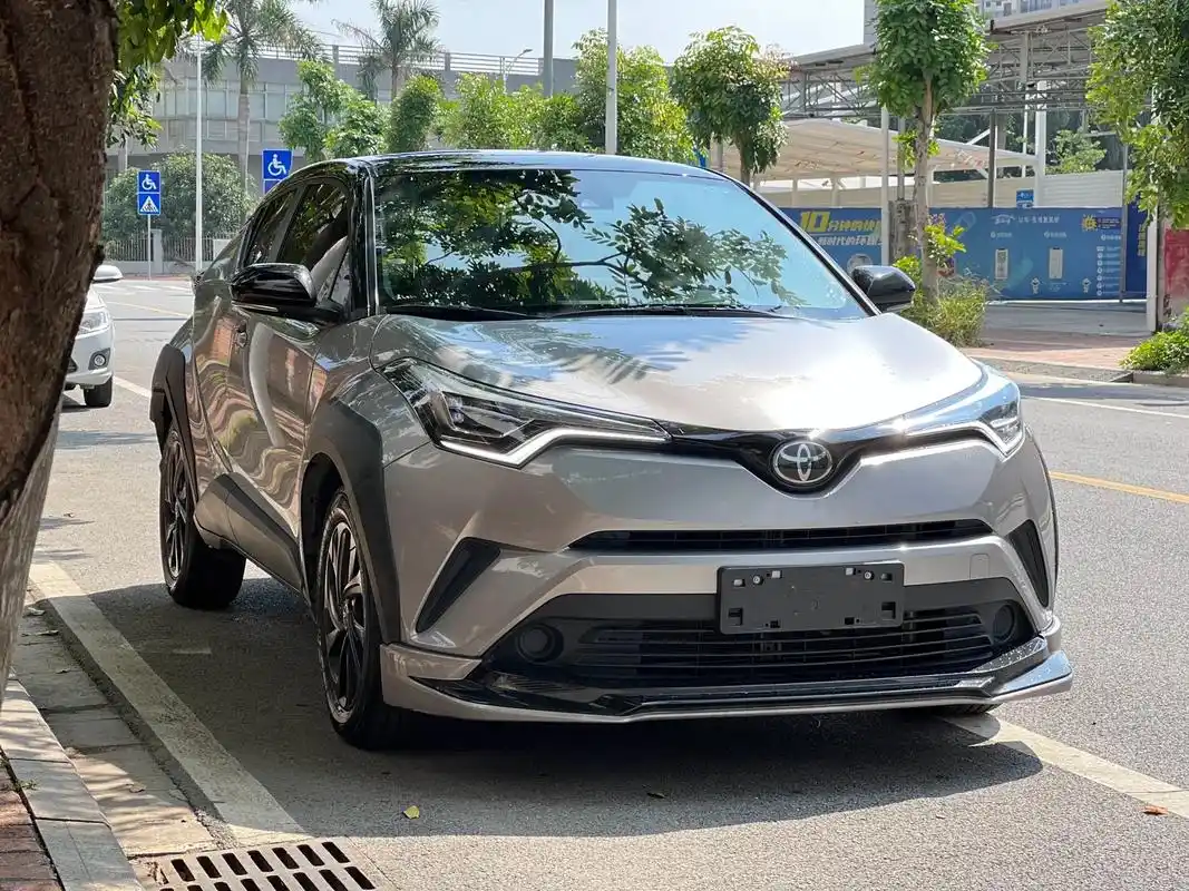 最新到店 21年8月丰田奕泽2.0l 小姐姐 - 抖音