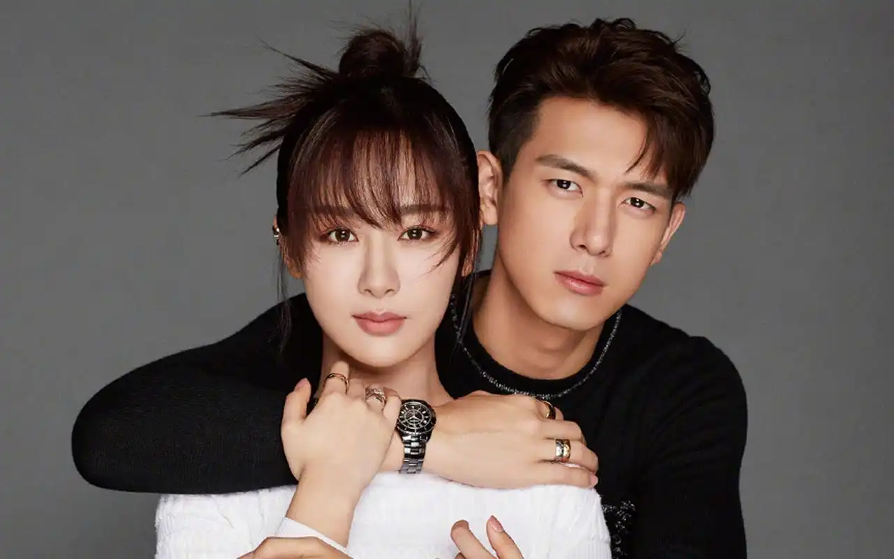 杨紫李现时尚杂志写真桌面壁纸