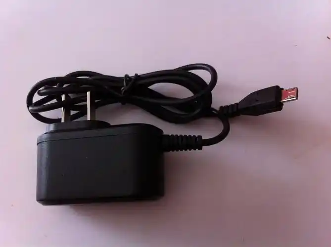 批发金伯利充电器三星小米华为步步高oppo8600安卓智能手机充电器