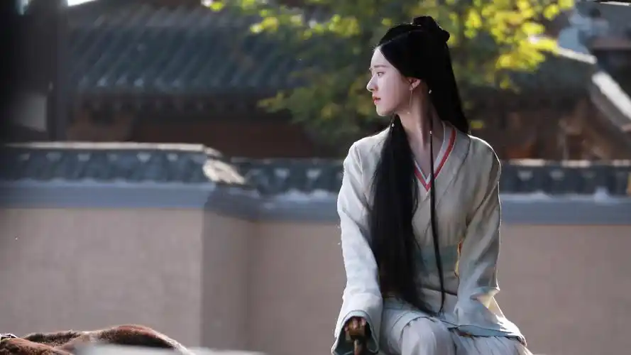 星汉灿烂,赵露思唯美古装剧照壁纸,免费下载高清电脑背景