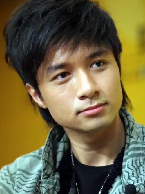 被遗忘的古巨基歌手出道打破四大天王垄断拿奖拿到手软