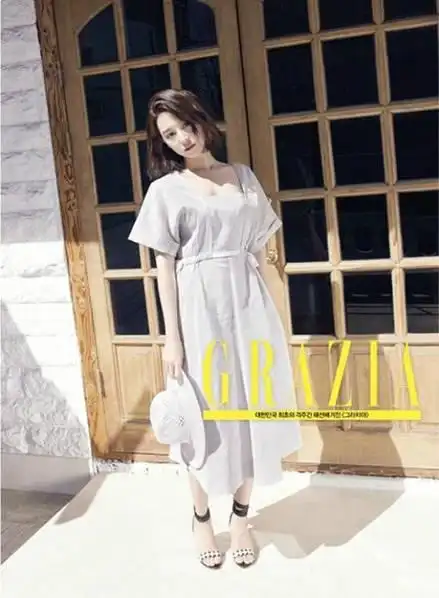 太阳的后裔救援夫妇晋久金智媛拍情侣写真