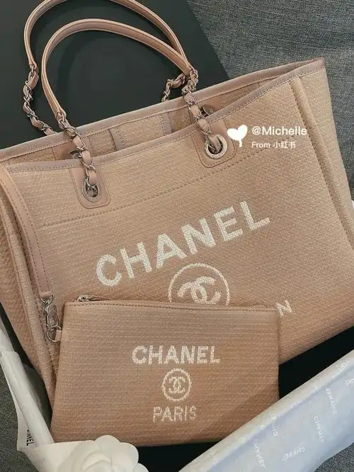 大小也很剛好,太喜歡了💕#chanel包包#chanel购物袋#chanel沙滩包