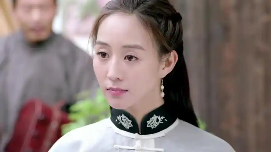 女管家:吴小七得到最高等级的谢礼,没成想只值五块大洋,寒酸