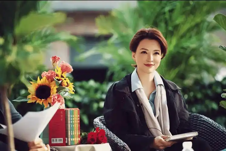 读书吧,读出只属于你的人生获得_董卿携