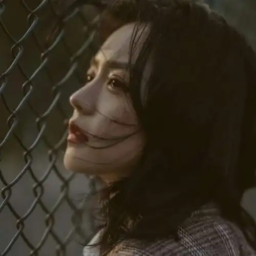 染笙优质伤感好看女头