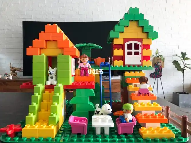 乐高大颗粒陪玩|树屋搭建_树屋_颗粒_积木_薯宝宝_乐高怎么样_咖色