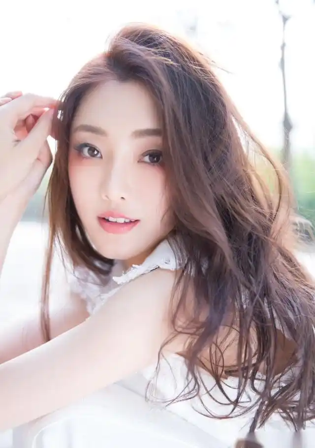 祝wuli女神刘芊含生日快乐,永远美美哒期待新作