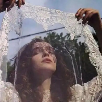 法国头像女复古高清法国复古部位女装优雅图片头像