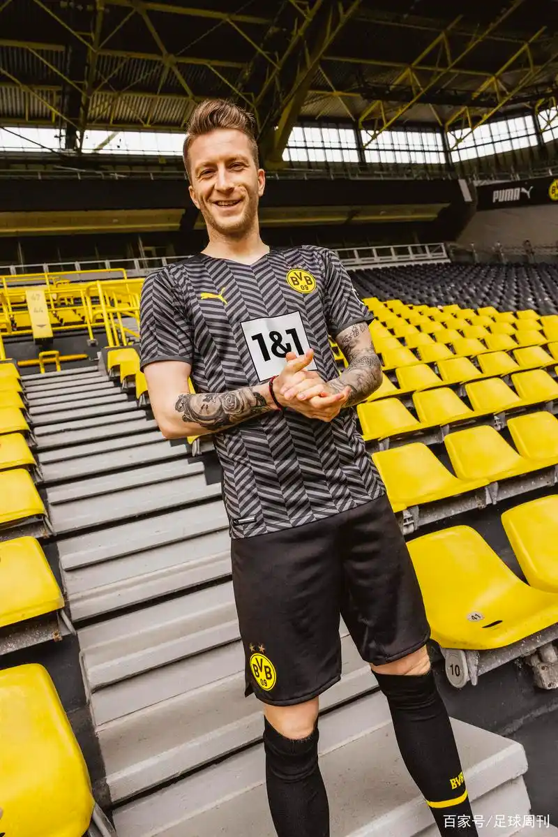 点亮普鲁士之星!2021/22赛季多特蒙德全新客场球衣发布