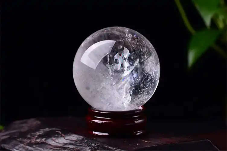 天然白色水晶球摆件纯净通透彩光原石原矿玄关家居办公室饰品送礼 白