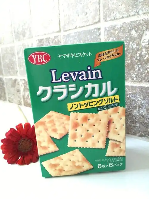 亚米网卖的日本苏打饼干,这是第二款,以前买过日本波路梦,现在这是