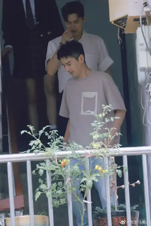 最后的赢家超话#赵又廷最后的赢家#赵又廷侧脸太绝了!我的新墙头