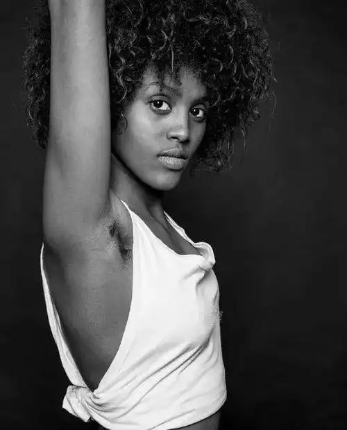 女孩子的腋毛有可爱