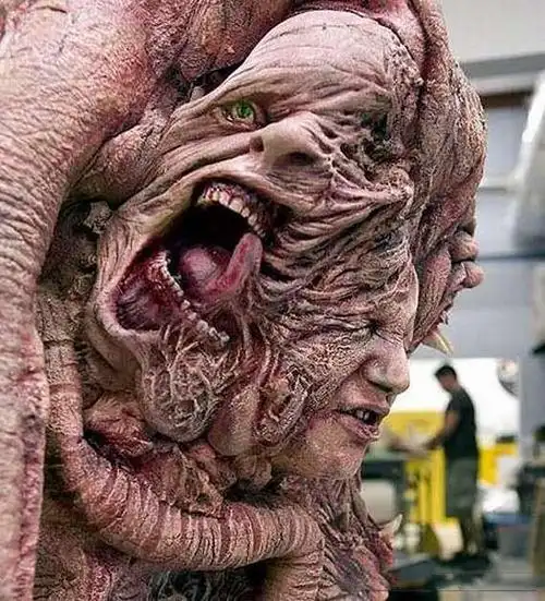 谨慎!超重口味丧尸恐怖图片-奇闻录