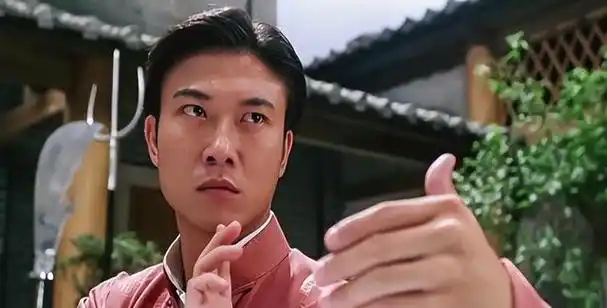 网友的统计显示,仅在邵氏电影和嘉禾电影两家公司,钱小豪执导的影视剧