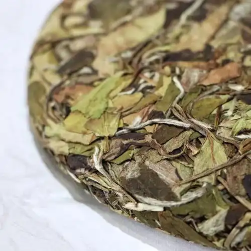 白茶新品2020春寿眉贡茶饼正宗福鼎福建茶叶寿眉